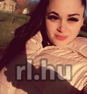 Anna (19 éves) - Telefon: +36 70 / 153-5122 - Szolnok