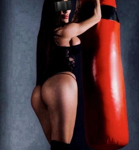 AnnaKonda Budapest szexpartner lányok