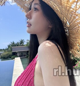 Annia (20 éves) - Telefon: +36 70 / 287-8614 - Budapest, V