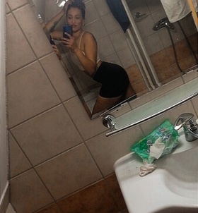 Antónia (30 éves) - Telefon: +36 20 / 235-7074 - Budapest, VII