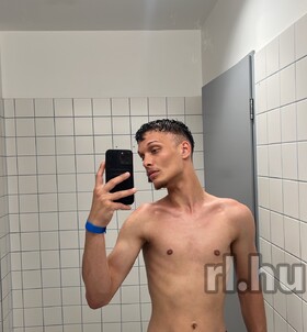 Arón 707246918, Budapest Junge #2 - 