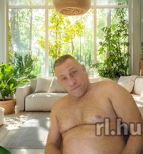 Budapest, Attila39 06302780502