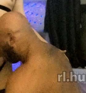 Budapest, Axel 06307495953