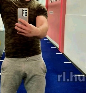 Budapest, Axel 06307495953