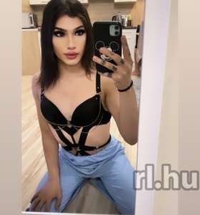 Aysa Szombathely escort Mädchen