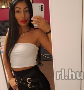 Budapest, Azra 06303556574