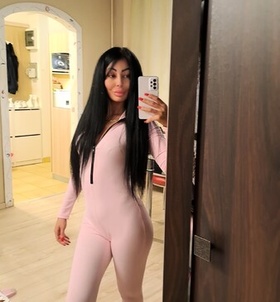 Azra (26 éves) - Telefon: +36 30 / 741-3458 - Budapest, VII