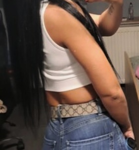 Azra (26 éves, Nő) - Telefon: +36 30 / 741-3458 - Budapest, VIII. Corvin , szexpartner