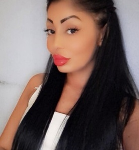 Azra (26 éves) - Telefon: +36 30 / 741-3458 - Budapest, VII