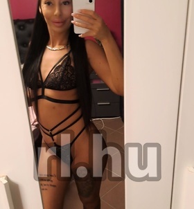 Budapest, Azra 06307413458