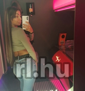 Azra (26 éves) - Telefon: +36 30 / 741-3458 - Budapest, VIII