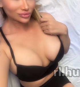Babett Szombathely Erotische Massage Mädchen