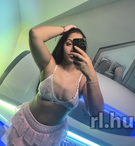 Barbi Cegléd escort Mädchen