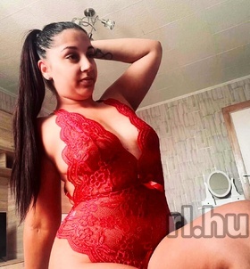 Barbi (24 éves, Nő) - Telefon: +36 30 / 529-4822 - Győr, szexpartner