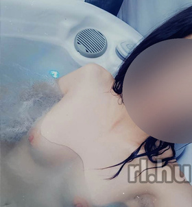 Barbi (20 éves) - Telefon: +36 30 / 713-2463 - Mosonmagyaróvár