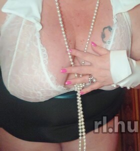 BBWPetra (48 éves) - Telefon: +36 30 / 532-9759 - Debrecen