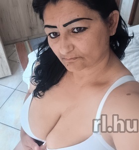 Bea (40+ éves) - Telefon: +36 30 / 253-7010 - Győr