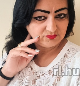 Bea (40+ éves) - Telefon: +36 30 / 253-7010 - Győr
