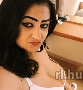 Bea (40+ éves) - Telefon: +36 30 / 253-7010 - Sopron