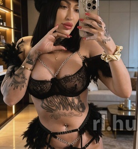 Budapest, Becky 06202338026