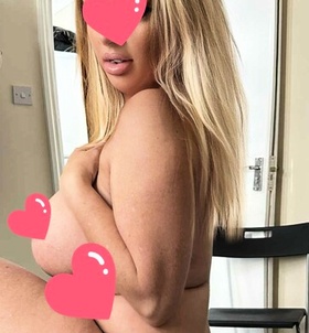 Bella Székesfehérvár masszázs lányok