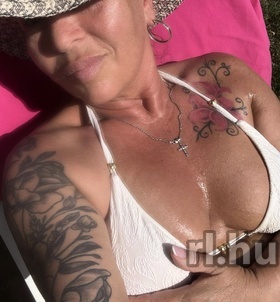 Bella_Milf Sárvár szexpartner lányok