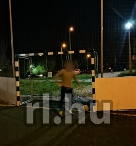 Bence35 Miskolc szexpartner lányok