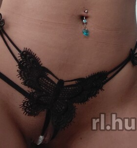 Berni (25 éves) - Telefon: +36 20 / 368-6893 - Kazincbarcika