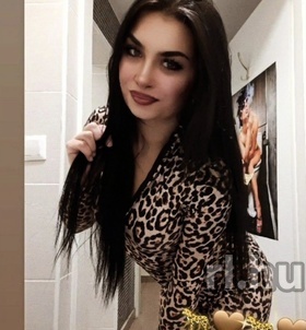 Betti19 (18+ éves) - Telefon: +36 30 / 582-1788 - Debrecen