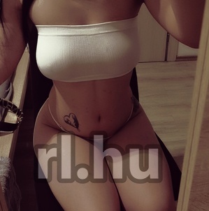 Betti (20 éves) - Telefon: +36 30 / 345-2919 - Debrecen