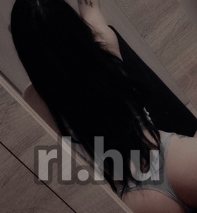 Betti (20 éves) - Telefon: +36 30 / 345-2919 - Debrecen