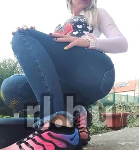 Betti (38 éves, Nő) - Telefon: +36 30 / 781-8914 - Budapest, XI., szexpartner