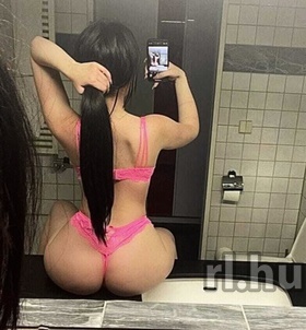 Kom�rom, Betti 06708564942