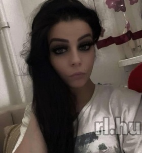 Bettina (23+ éves) - Telefon: +36 20 / 972-4436 - Miskolc