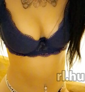 Bettina (22+ éves) - Telefon: +36 70 / 531-6552 - Miskolc