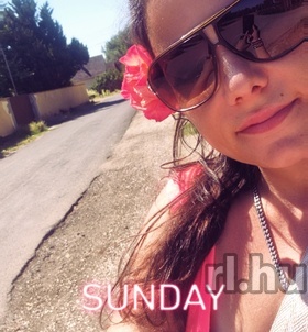 Bettyke (30+ éves) - Telefon: +36 70 / 159-7890 - Szolnok
