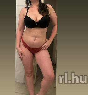 Bianka (21+ éves) - Telefon: +36 20 / 208-0941 - Szeged