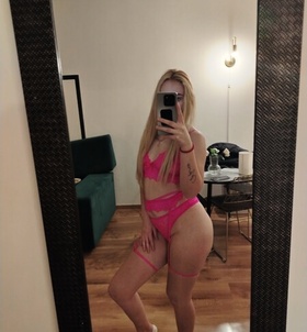 Bianka Budapest szexpartner lányok