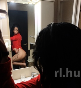 Budapest, Bianka 06702485921