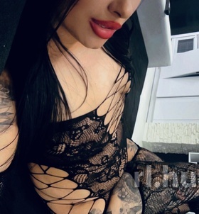 Bianka Budapest szexpartner lányok