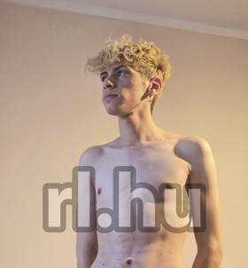 Budapest, Blondeboy 06302418990