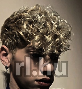 Blondeboy Budapest szexpartner l�nyok