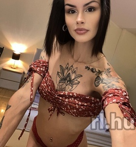 Boglárka Gyula Erotische Massage Mädchen
