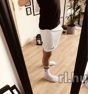 Botond (20+ éves) - Telefon: +36 30 / 629-4060 - Debrecen