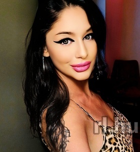 Brigi (40+ éves) - Telefon: +36 70 / 672-7144 - Győr