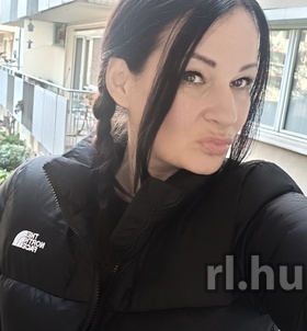 BujaNelli Budapest escort Mädchen