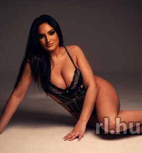 Carmen (25 éves) - Telefon: +36 20 / 965-8823 - Szeged