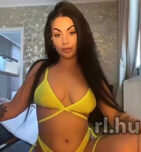 Carmen (22 éves, Nő) - Telefon: +36 30 / 269-8202 - Nyíregyháza, szexpartner