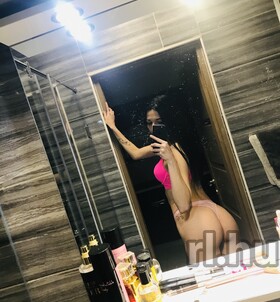 Carolina 208595252, Szeged Escort