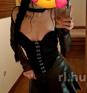 Kiskunhalas, Carolina 06303773044